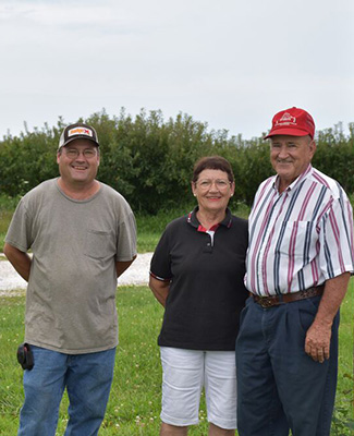 Ringhausen Orchard and Apple House